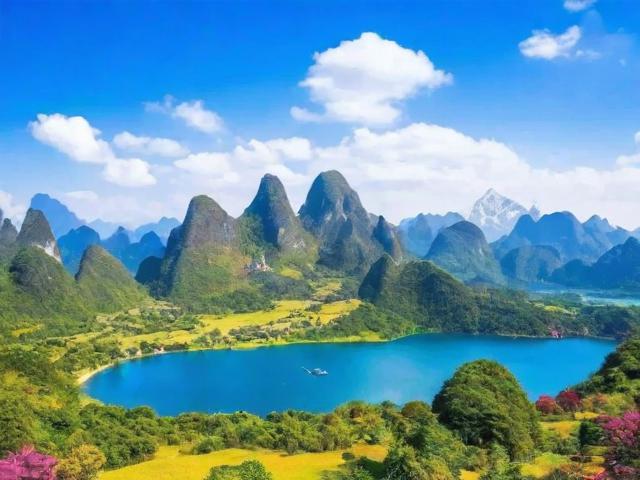 去年最火十大旅游景点是哪里
