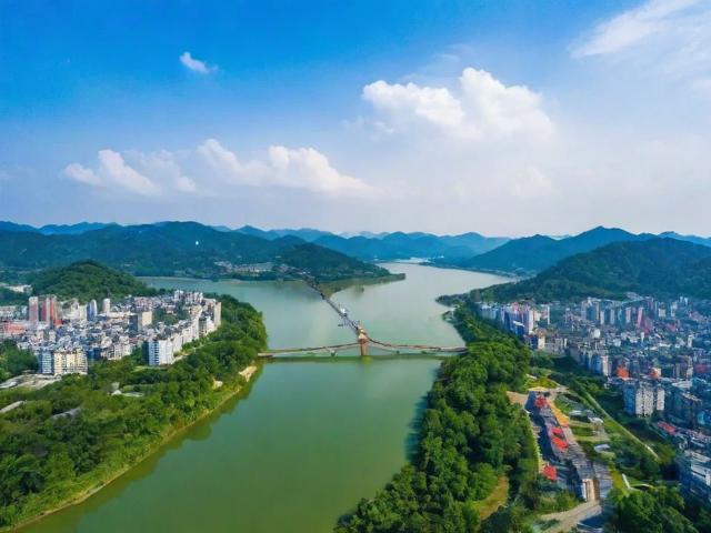 江西上饶最漂亮的旅游景点是哪里