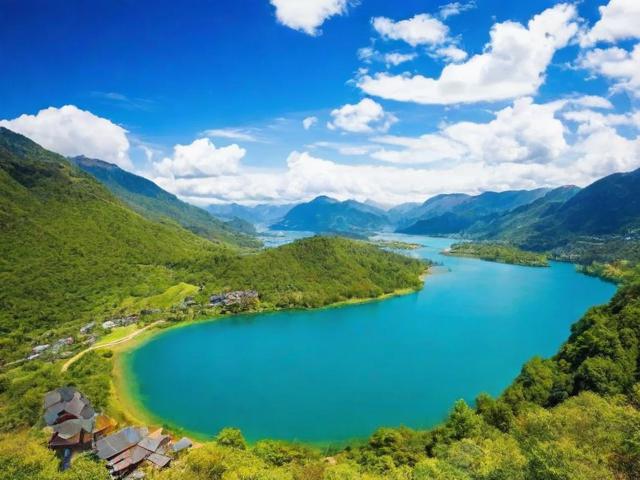 旅游资讯最新头条,探索未知,全球最新旅游热点大揭秘
