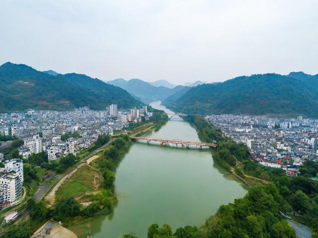 黎川五月份的旅游景点是哪里