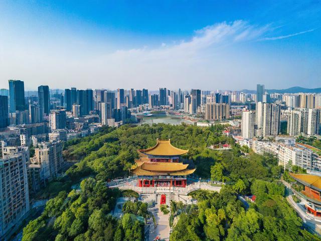 南充附近有哪些值得一去的旅游景点?