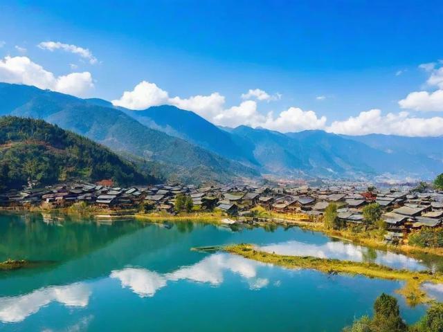 云南5天4晚跟团旅游价格,云南5天4晚跟团旅游价格是多少?