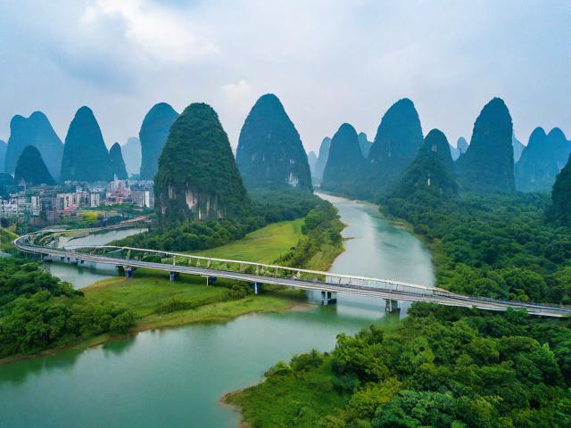 广西自驾游有哪些不可错过的景点和路线?