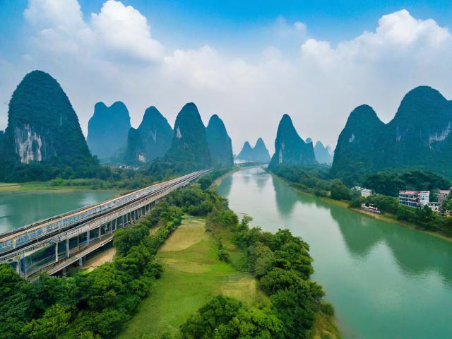 广西自驾游有哪些不可错过的景点和路线?
