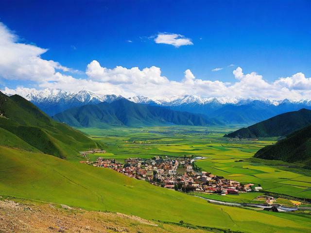 附近1小时左右的旅游景点在哪里