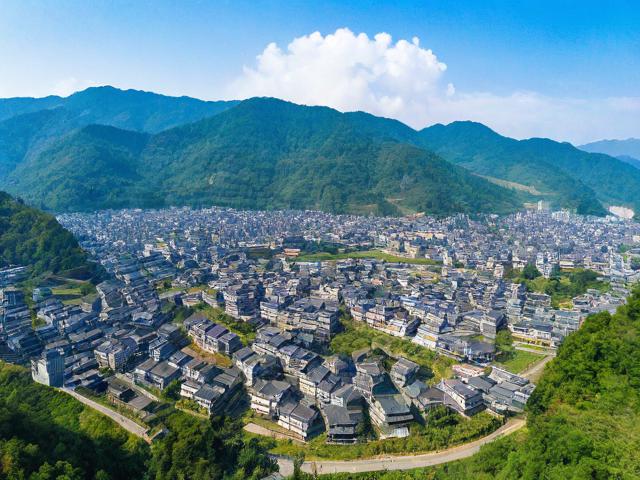 茨岩塘镇的旅游景点在哪里