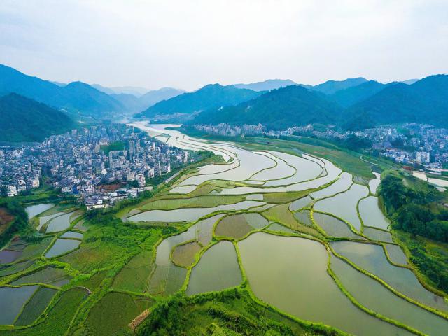 安龙县最新的旅游景点在哪里