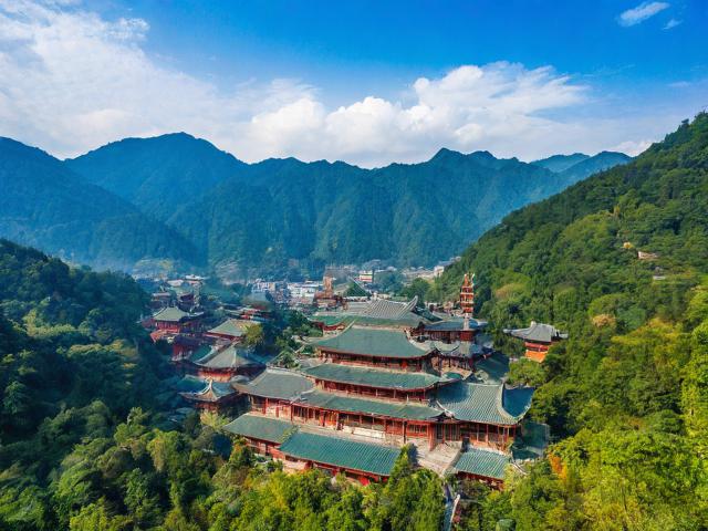 四川哪里旅游景点最火的