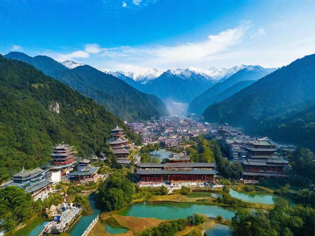 四川哪里旅游景点最火的