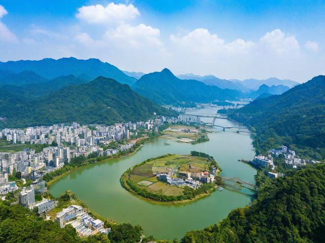 开远旅游必去景点有哪些?超全攻略带你玩转秘境小城!