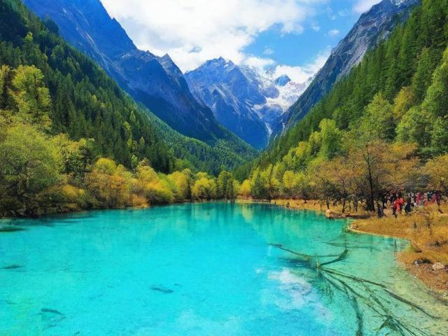 蓝月谷原生态旅游景点在哪里