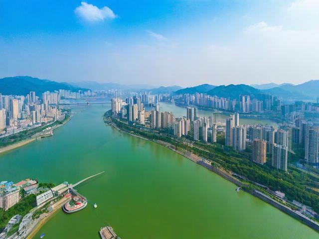 万州旅游攻略,有哪些必去景点和美食推荐?