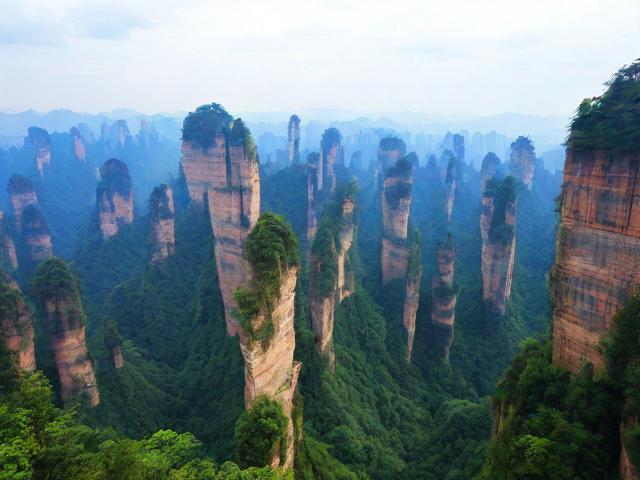 自驾张家界有哪些不可错过的景点和实用攻略?