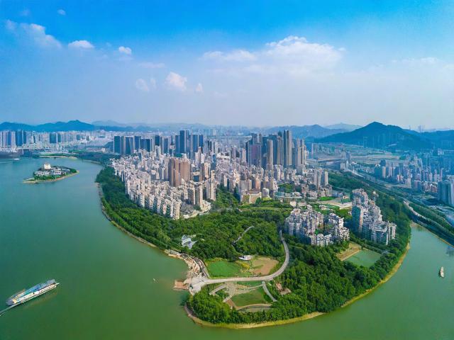 上饶旅游景点攻略，上饶有哪些不容错过的旅游景点？一份详尽的旅游攻略告诉你！