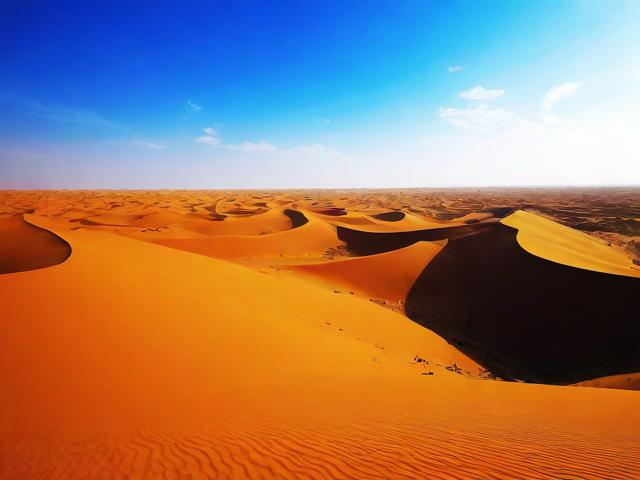 一，宁夏旅游攻略，有哪些不容错过的绝美风光？，二，宁夏旅游攻略，特色美食在何处能品尝到？，三，宁夏旅游攻略，怎样规划行程最合理？