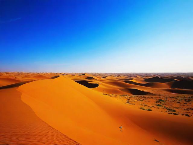一,宁夏旅游攻略,有哪些不容错过的绝美风光?,二,宁夏旅游攻略,特色美食在何处能品尝到?,三,宁夏旅游攻略,怎样规划行程最合理?