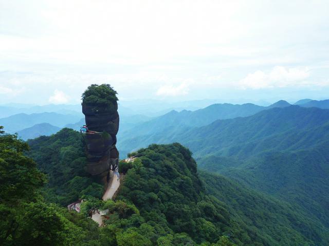 鸡足山怎么玩?必去景点、路线规划及一日游攻略