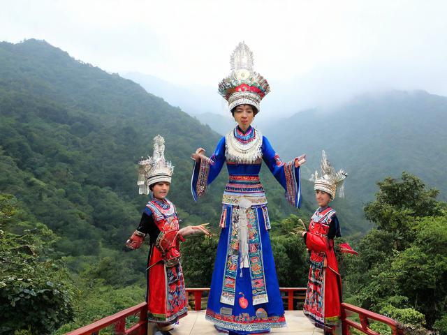 刘三姐旅游景点在哪里呀