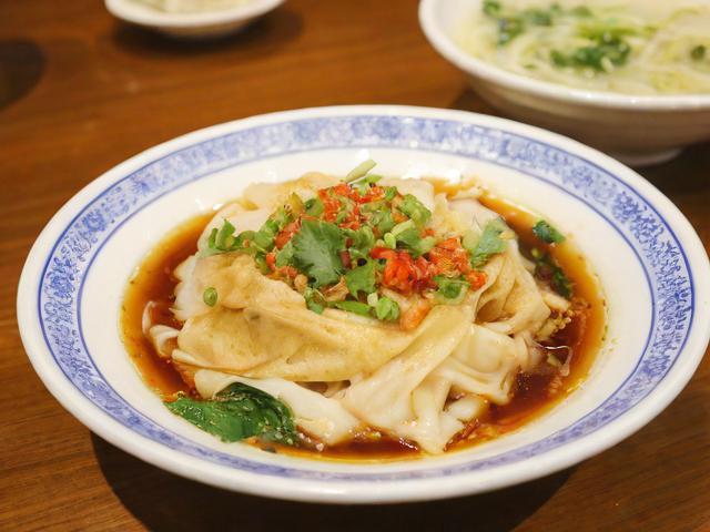 杜甫草堂附近有哪些美食值得一试?