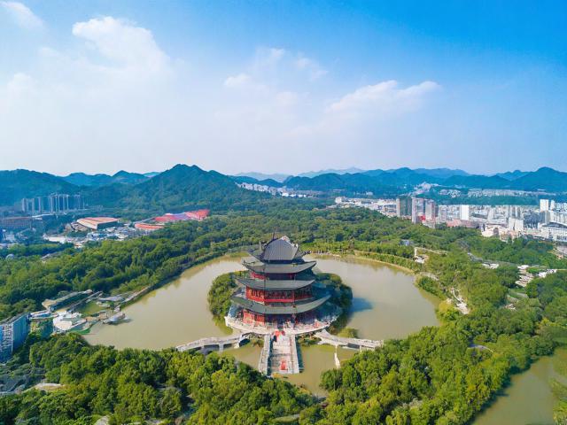 东至周边有哪些值得一去的旅游景点？