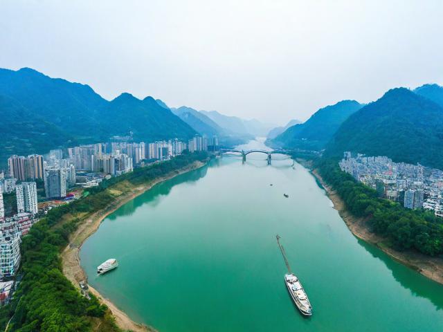彭水附近有哪些值得一游的旅游景点？