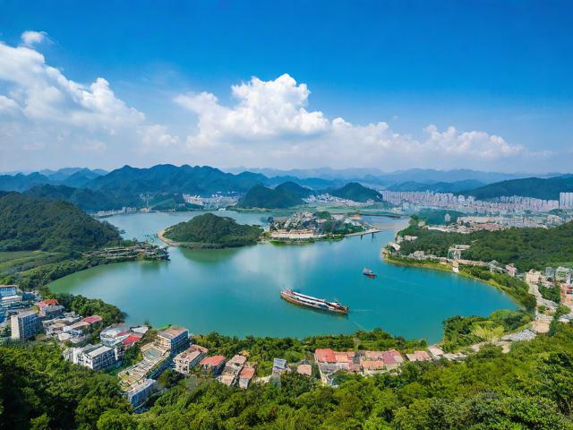 旅游5月是旺季吗,五月旅游,旺季魅力解析