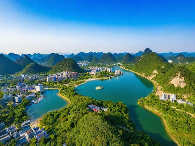 雄霸旅游景点在哪里啊多少钱