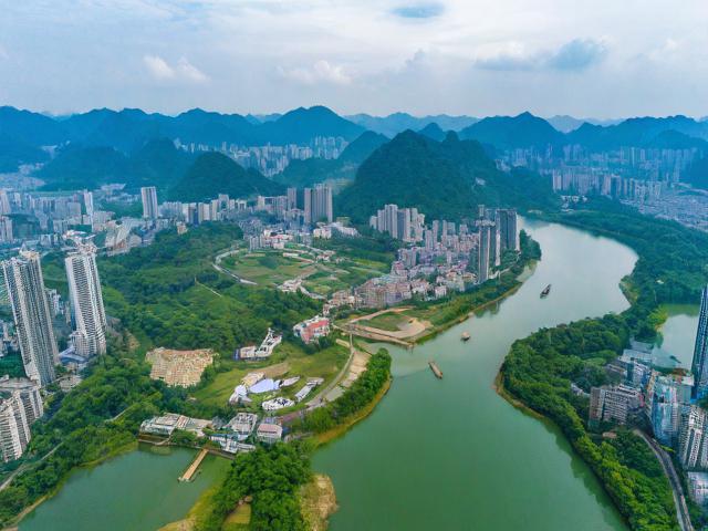 兴义游玩攻略,有哪些不容错过的景点和美食?