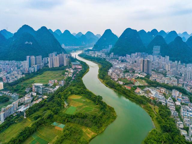 兴义游玩攻略,有哪些不容错过的景点和美食?
