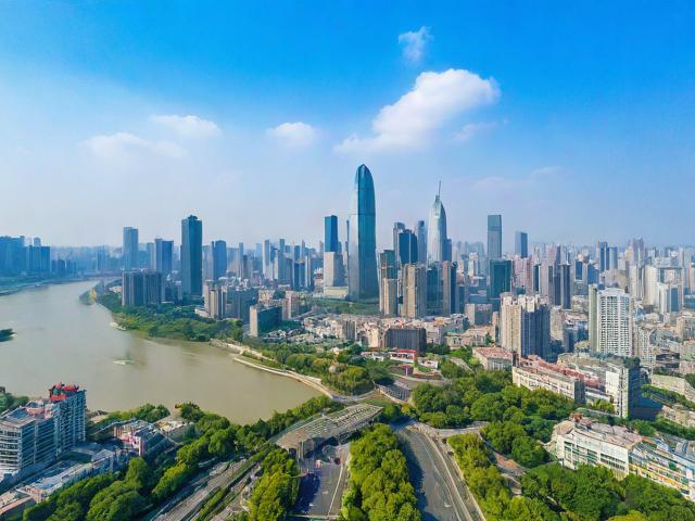 武汉十一旅游攻略,有哪些必去景点和美食推荐?