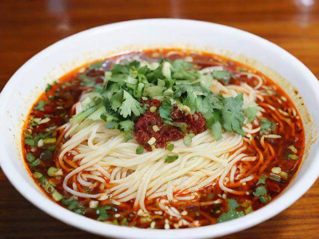 新乡美食有哪些特色?这份攻略带你品尝地道美味!