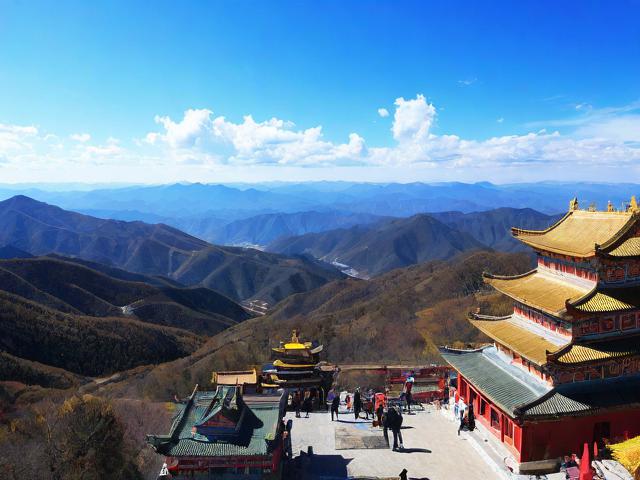 山西五台山有哪些必去的旅游景点？