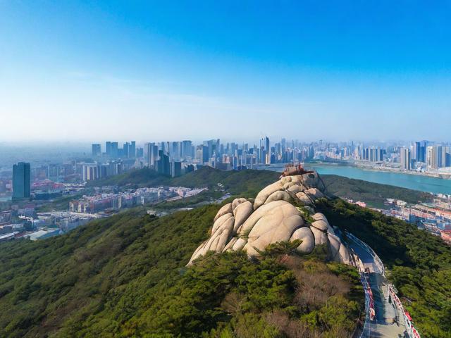 吉林市朱雀山的旅游景点在哪里
