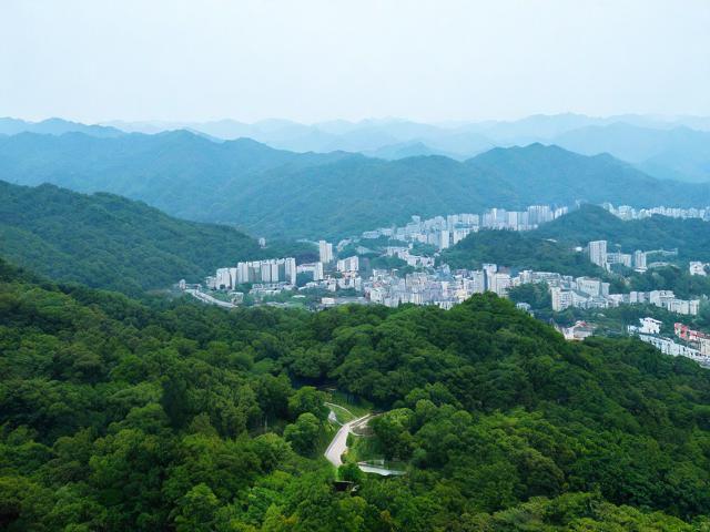 莫干山有哪些必去景点和避暑民宿推荐?