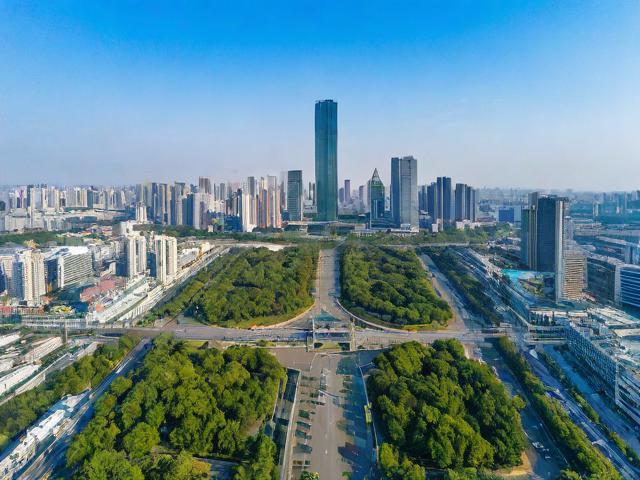 中山旅游攻略,有哪些必去景点和美食推荐?