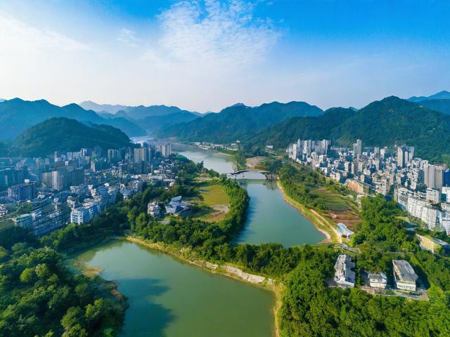 湖北咸丰有哪些值得一去的旅游景点?