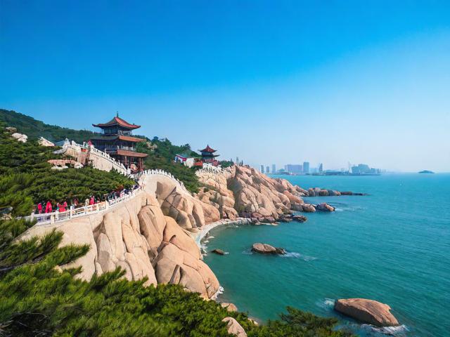 青岛琅琊台旅游攻略,有哪些必去景点和美食推荐?