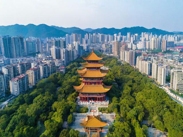九龙坡区哪里有旅游景点