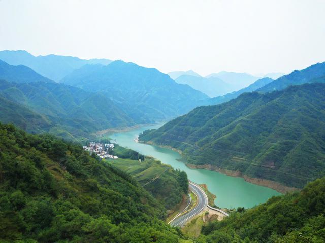 凤县自驾游攻略