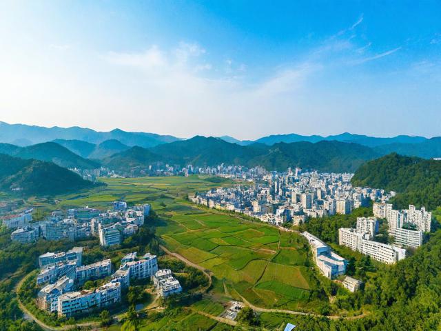 江西万年县旅游景点有哪些值得推荐？