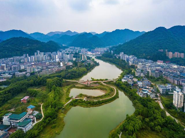 桐梓周边有哪些推荐旅游景点?