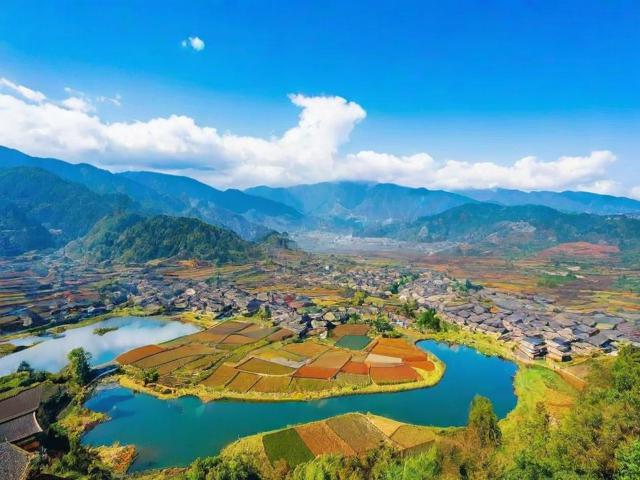 云南旅游怎么穿衣?不同季节穿搭有何要点?