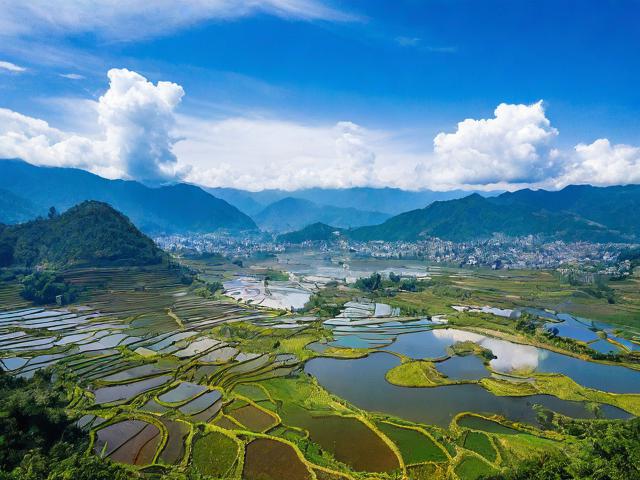 云南磨憨哪里好耍旅游景点