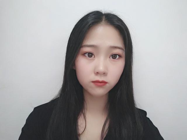 快手网红挂假人