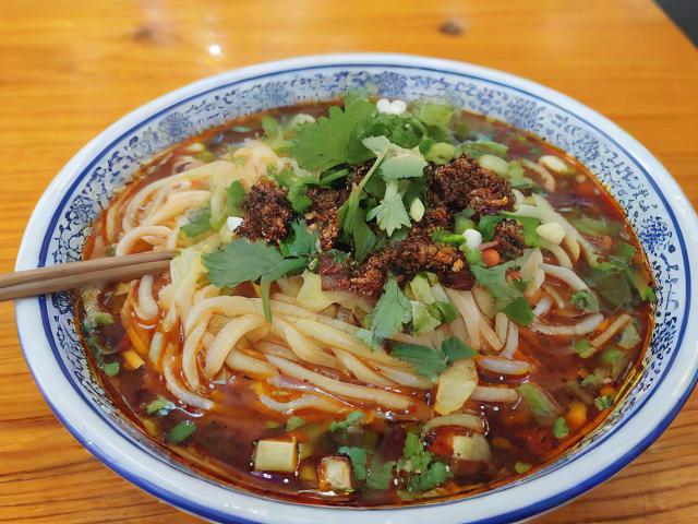 吉首美食攻略,探寻湘西风味,有哪些不可错过的地道美味?