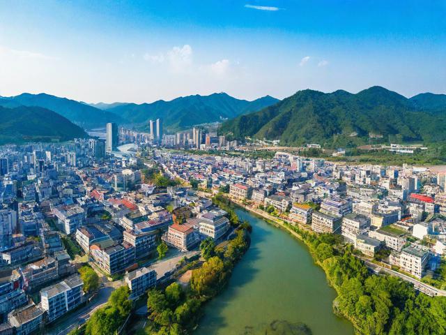 八卦镇旅游景点在哪里呀