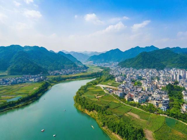 离正安县近的旅游景点在哪里