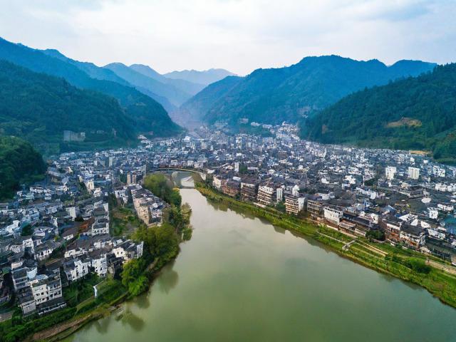 泾县旅游攻略,探寻哪些不容错过的美景与体验?