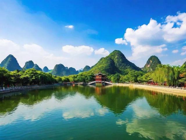 2023年十一旅游景点排行榜TOP10，哪里最值得去？