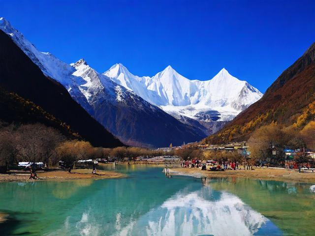 泸定旅游攻略,泸定旅游攻略,探索四川的美丽秘境,有哪些不可错过的景点和体验?